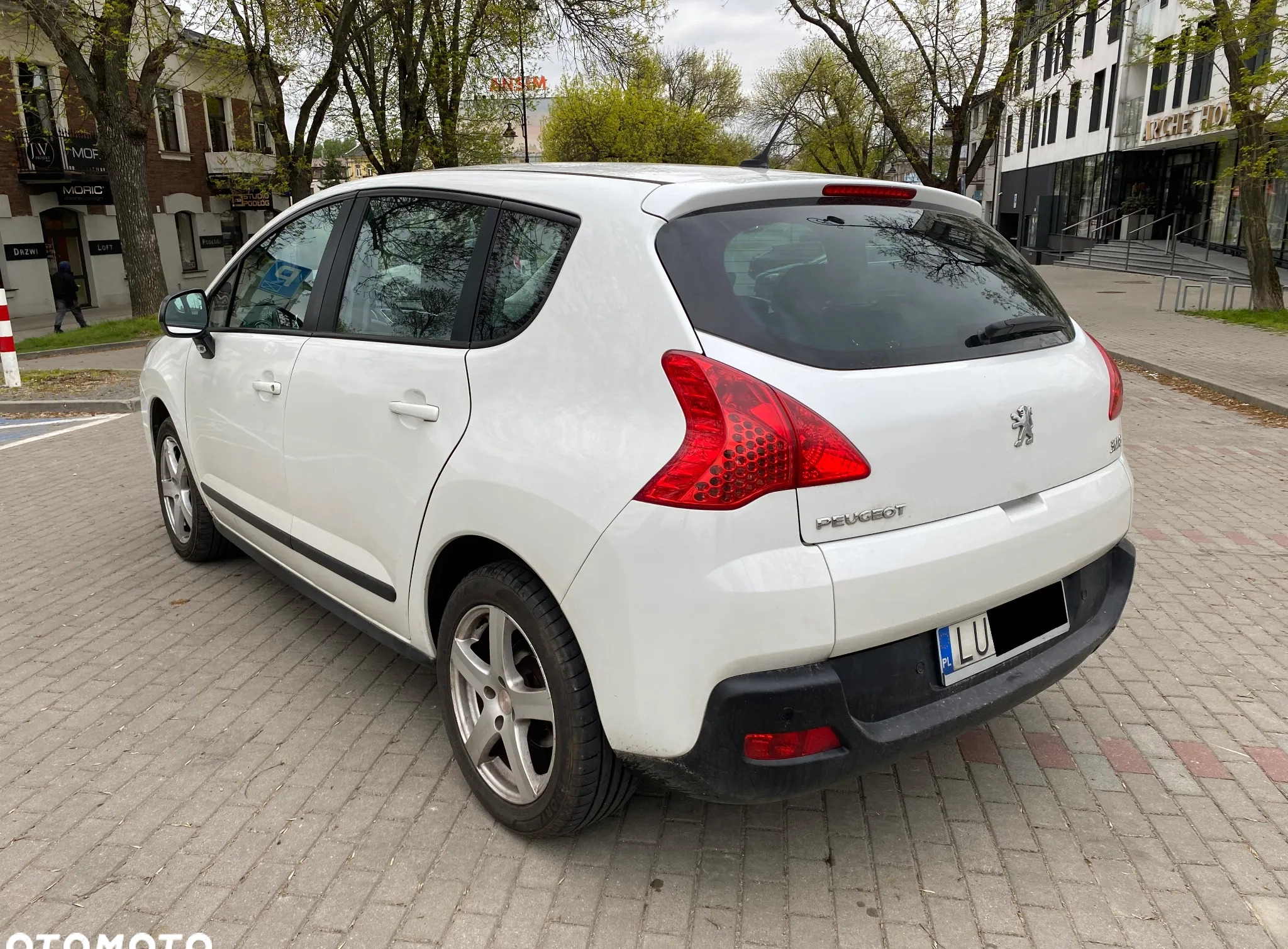 Peugeot 3008 cena 23900 przebieg: 140000, rok produkcji 2011 z Piaski małe 79